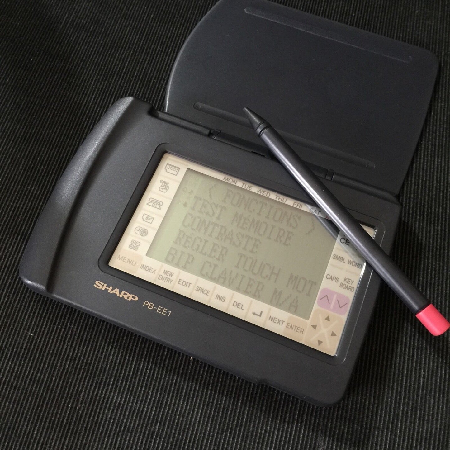 SHARP PB-EE1 Vintage Organizer e-collecta